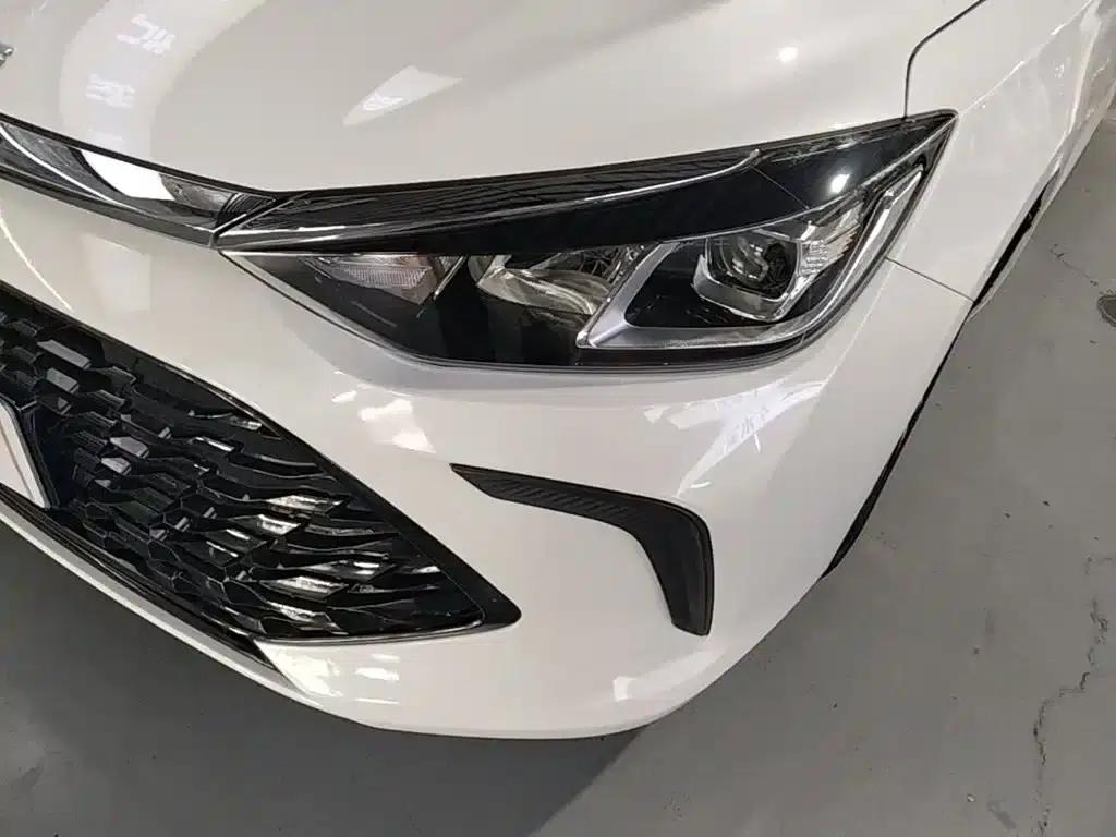 Beijing U5 PLUS 2021 1.5L CVT Deluxe Edition — миниатюра 24
