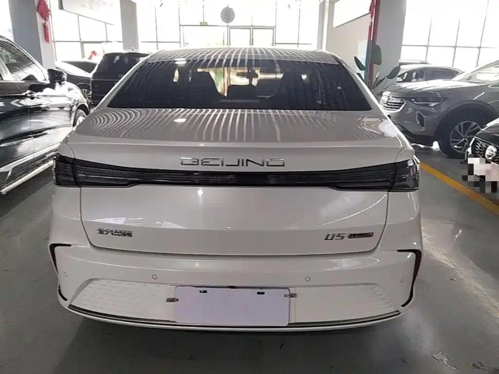 Beijing U5 PLUS 2021 1.5L CVT Deluxe Edition — миниатюра 6