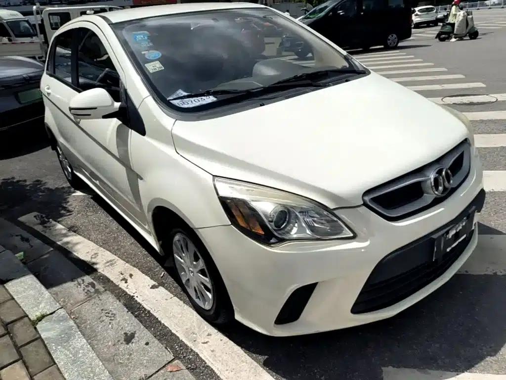 2015 Senova D20 Hatchback 1.3L Manual Comfort Edition — миниатюра 4