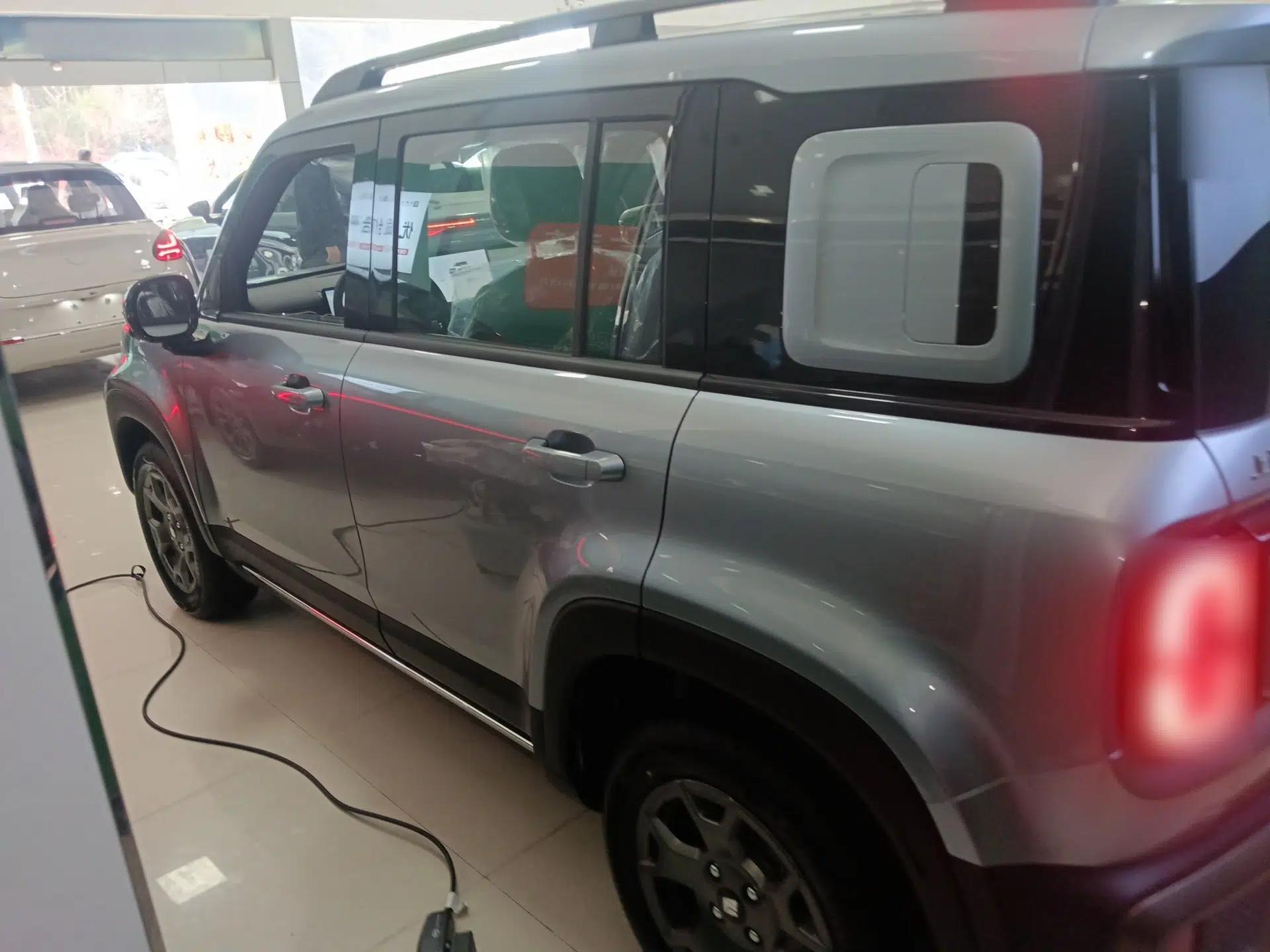 Baojun Spark EUV 2026 301km Flagship Edition — миниатюра 13