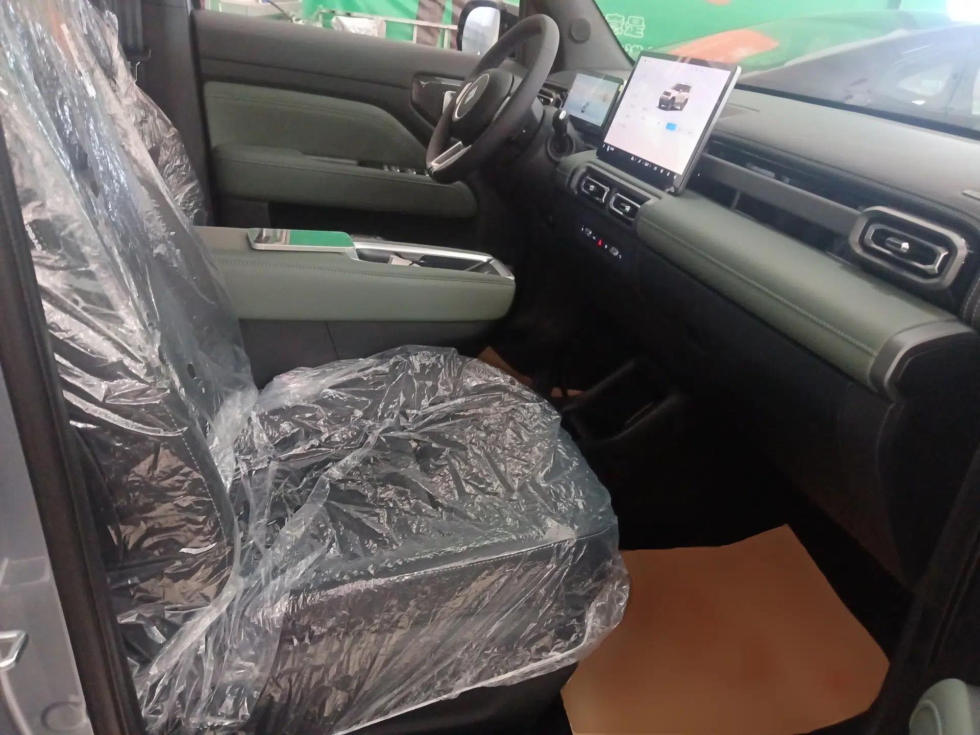 Baojun Spark EUV 2026 301km Flagship Edition — миниатюра 24