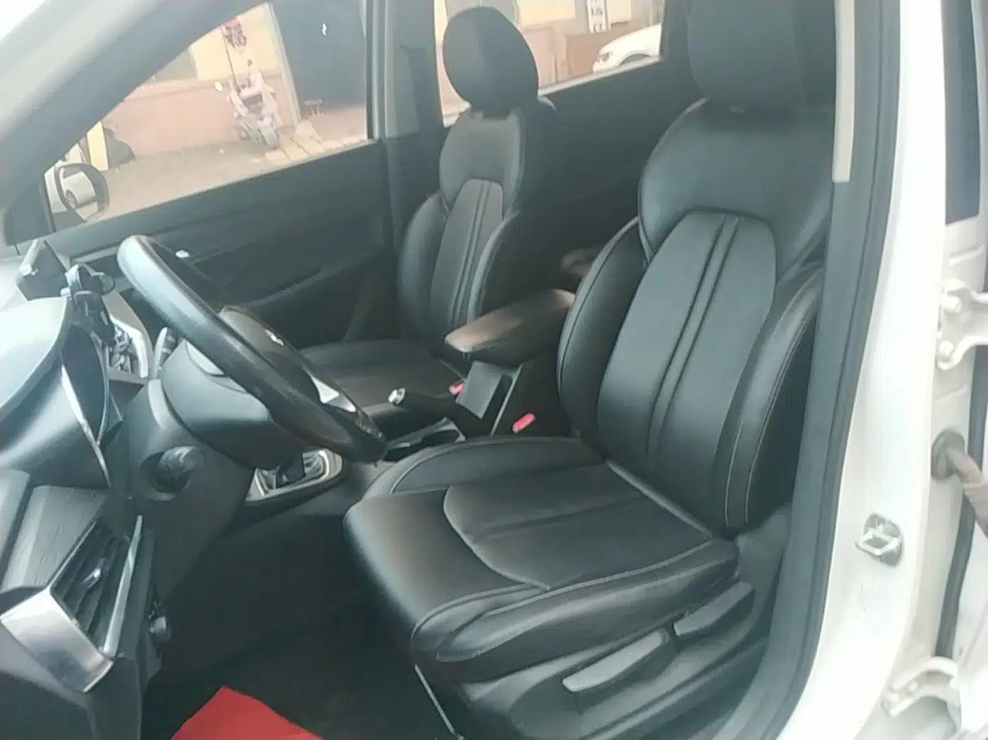Baojun 360 2018 1.5L Manual Elite Version National V — миниатюра 17