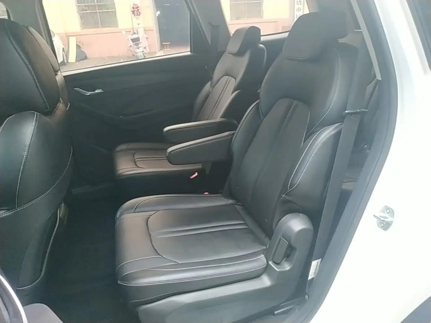 Baojun 360 2018 1.5L Manual Elite Version National V — миниатюра 20