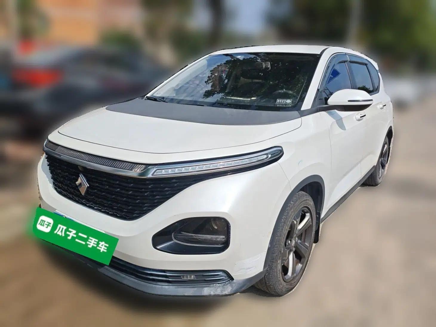 Baojun RM-5 2019 1.5L CVT Elite Version with 24-hour Online Service 6 Seats — миниатюра 1
