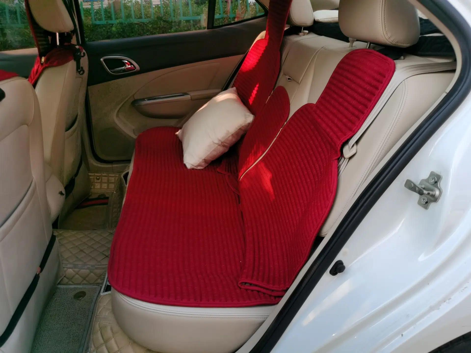 Baojun 630 2014 1.5L manual Comfort trim level — миниатюра 17