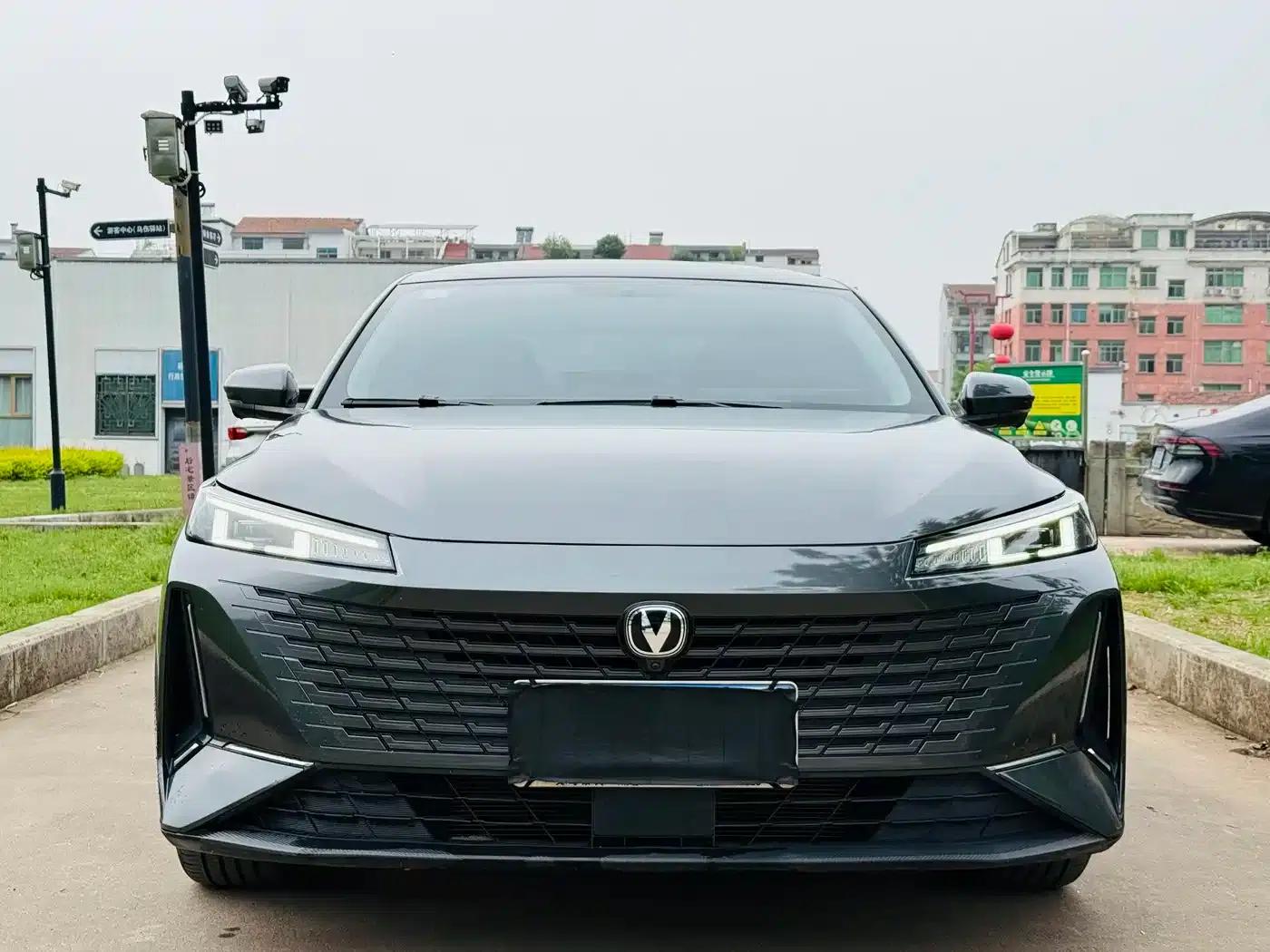 Yida 2023 Blue Whale NE 1.5T GDI DCT Navigator Edition — миниатюра 2