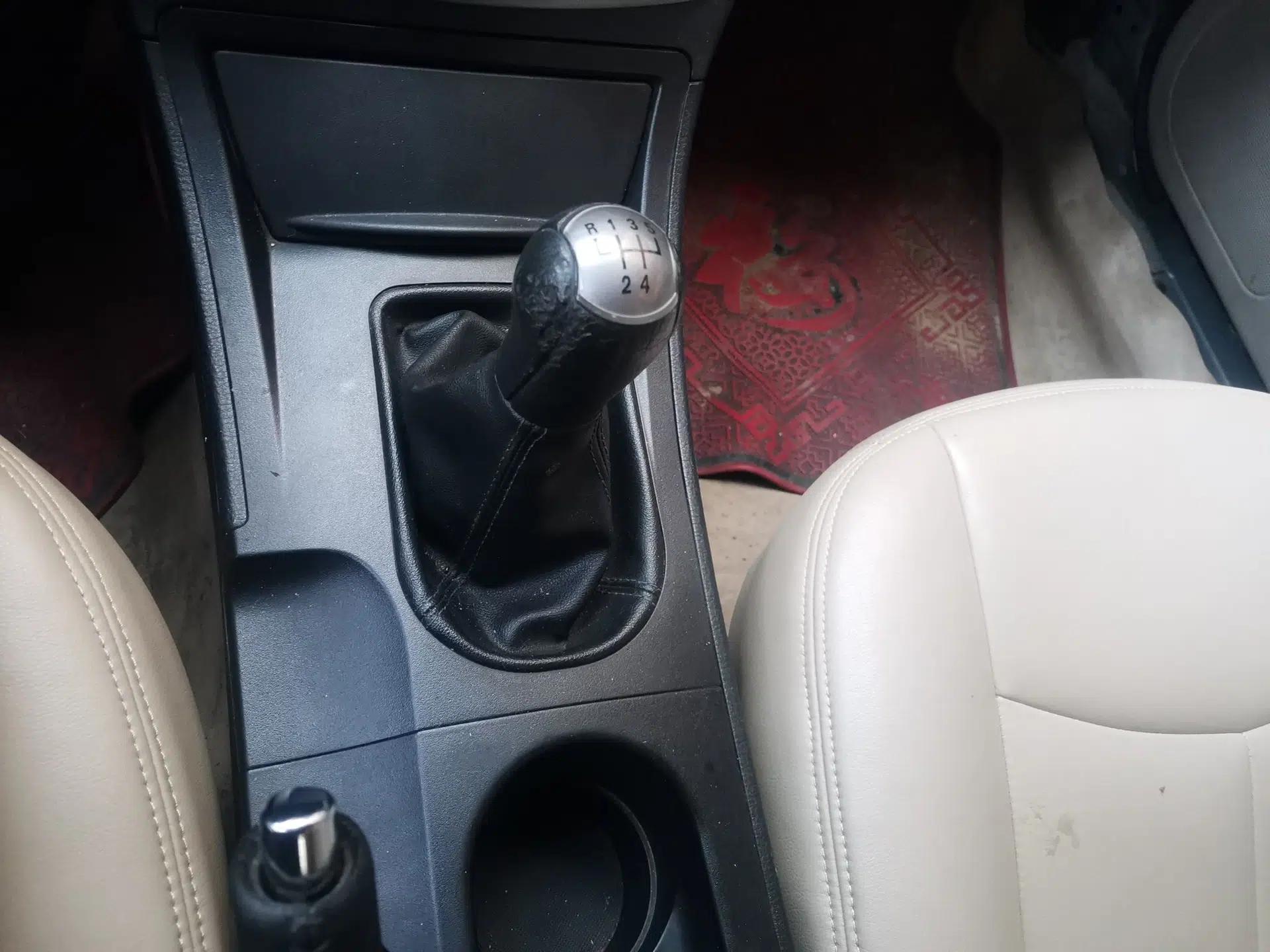 Bestune B50 2012 1.6L manual sunroof version — миниатюра 14