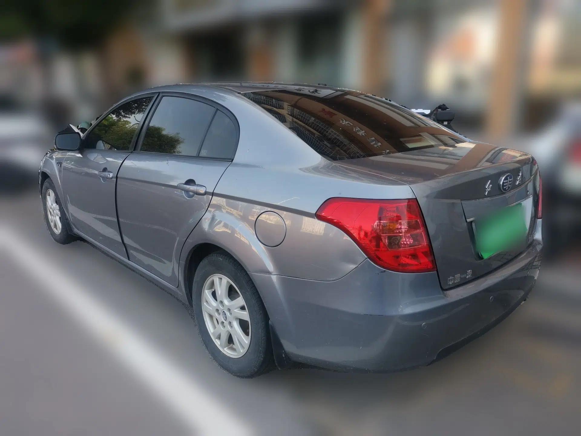 Bestune B50 2012 1.6L manual sunroof version — миниатюра 4