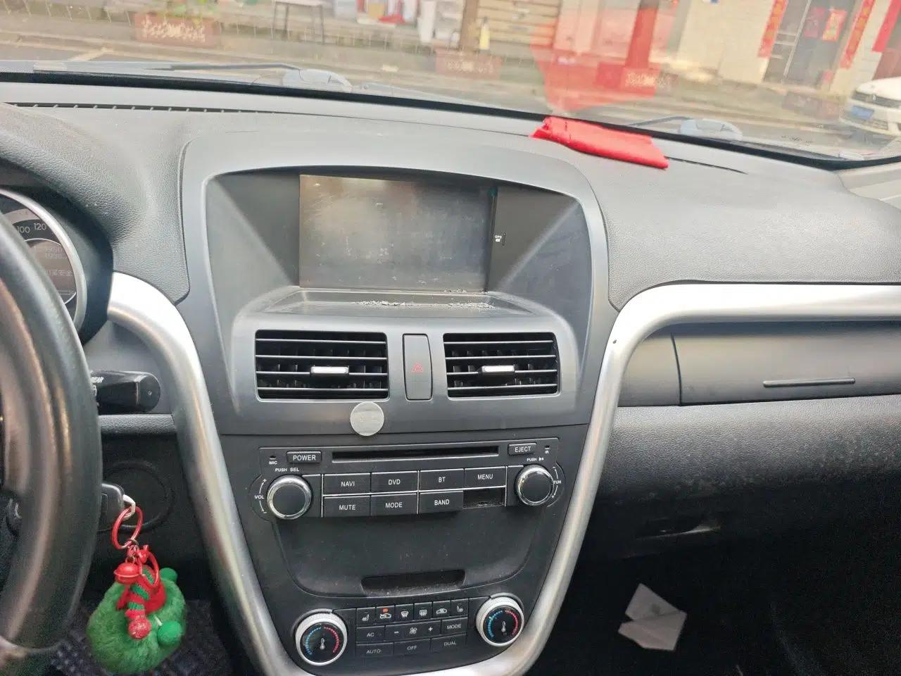 Bestune X80 2013 2.0L manual luxury version — миниатюра 13