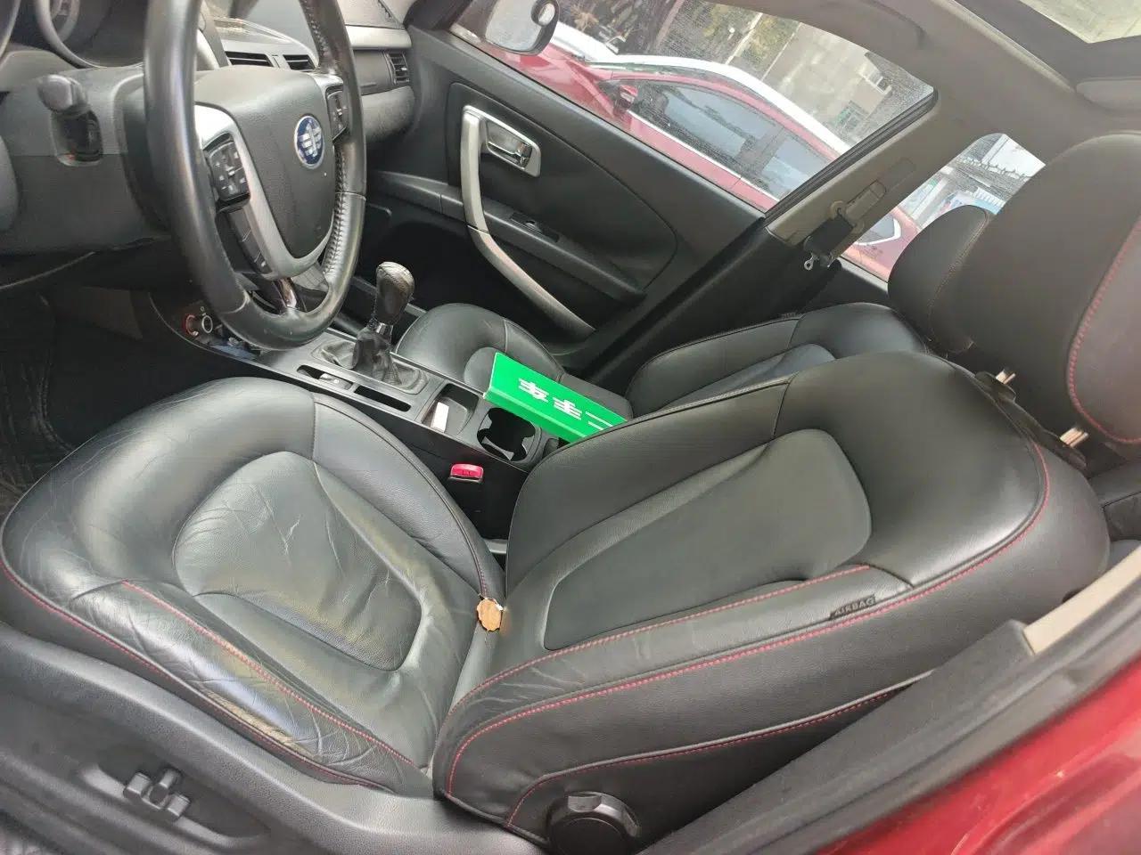 Bestune X80 2013 2.0L manual luxury version — миниатюра 15