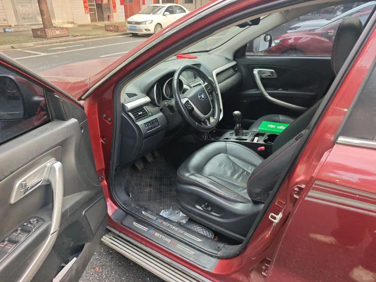 Bestune X80 2013 2.0L manual luxury version — миниатюра 16