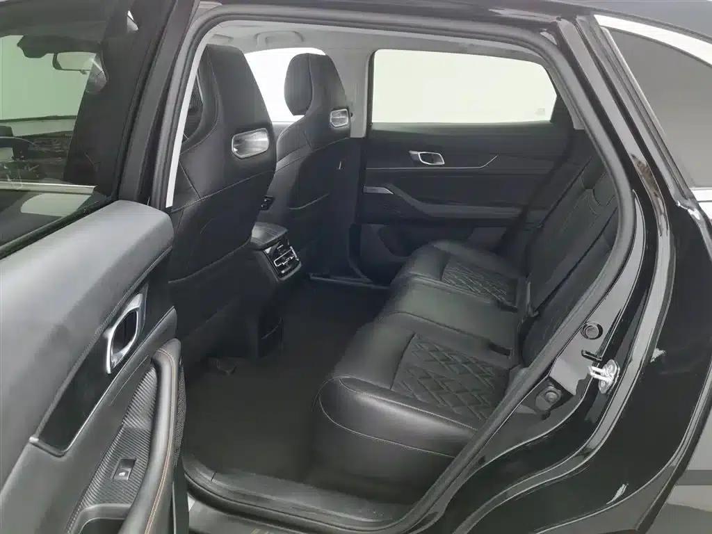 Changan UNI-K Smart Electric iDD 2022 Blue Whale iDD 130km 1.5T Premium Edition — миниатюра 15
