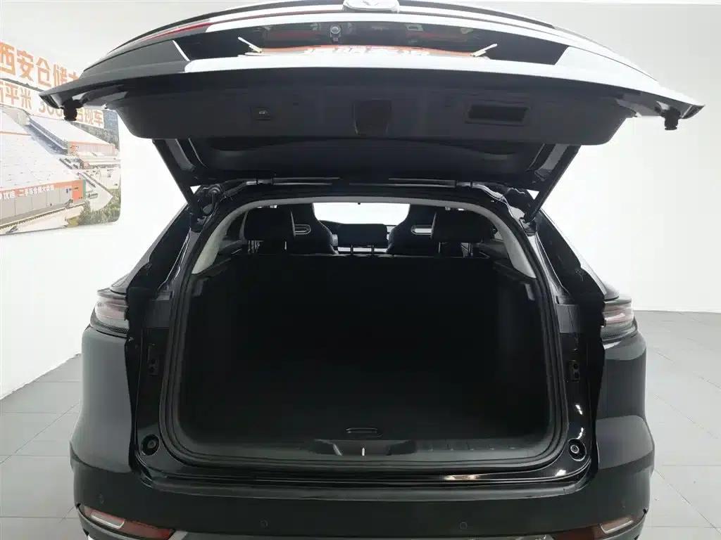Changan UNI-K Smart Electric iDD 2022 Blue Whale iDD 130km 1.5T Premium Edition — миниатюра 16