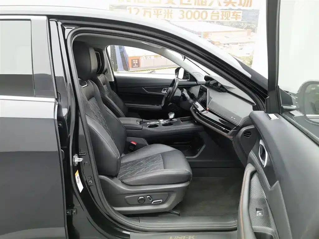 Changan UNI-K Smart Electric iDD 2022 Blue Whale iDD 130km 1.5T Premium Edition — миниатюра 23