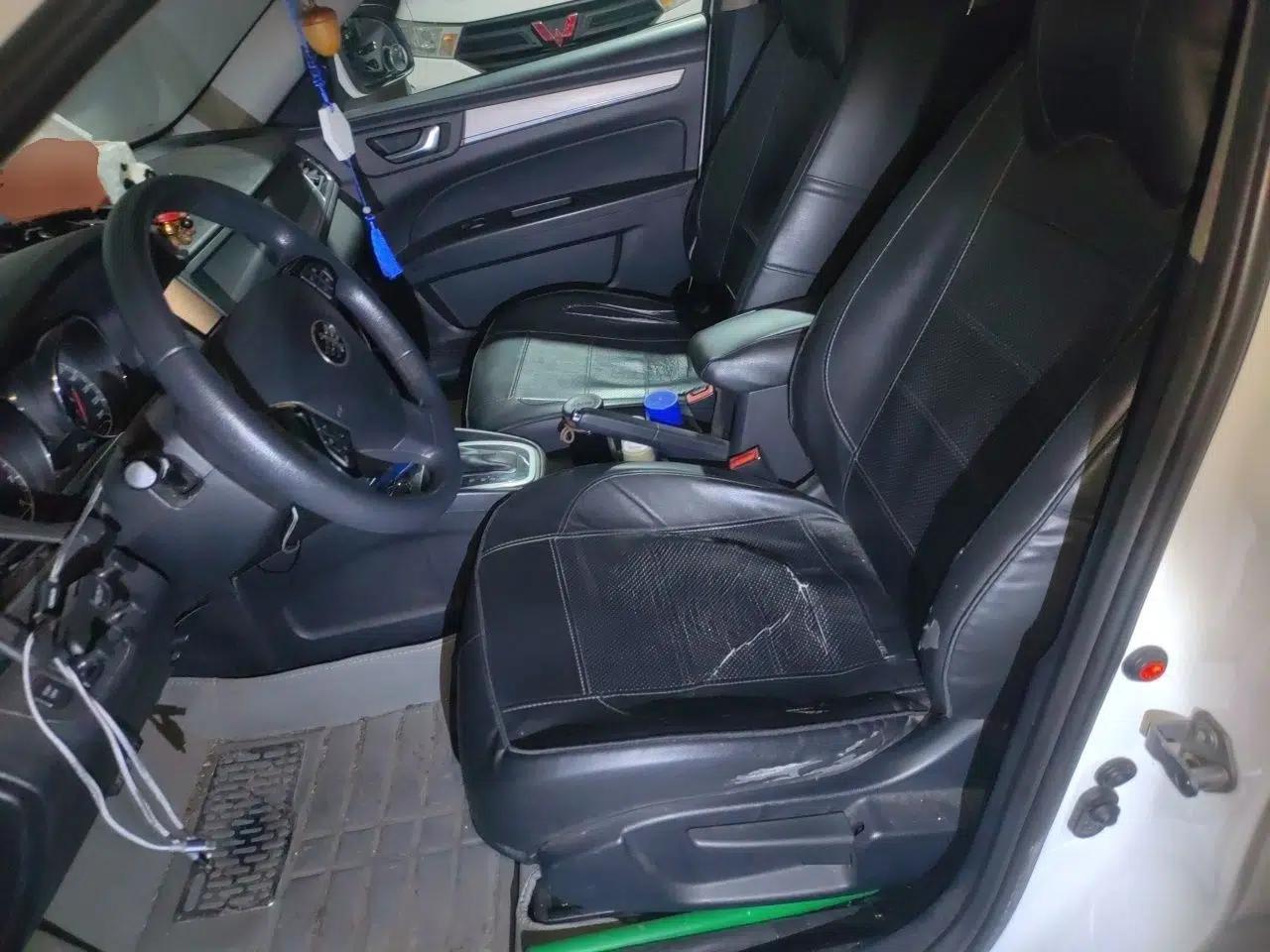 Bestune B30 2016 1.6L Automatic Luxury Model — миниатюра 15