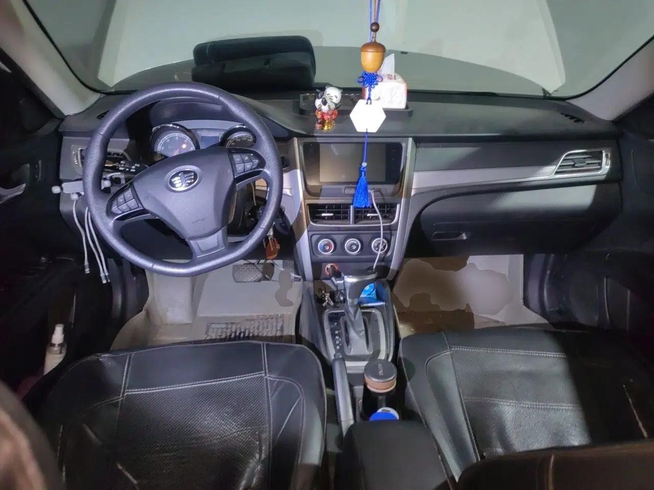 Bestune B30 2016 1.6L Automatic Luxury Model — миниатюра 9