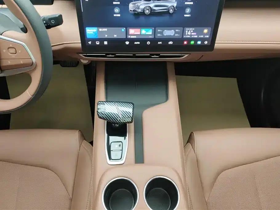 Changan UNI-Z 2025 1.5T Luxury Edition — миниатюра 16