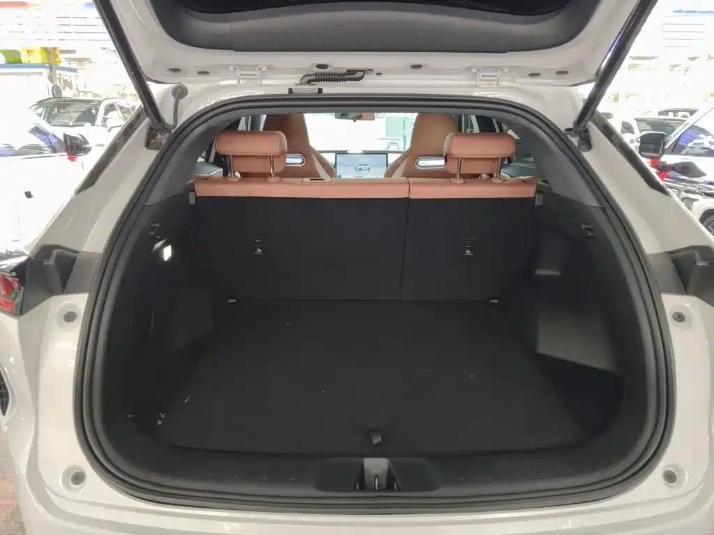 Changan UNI-Z 2025 1.5T Luxury Edition — миниатюра 13