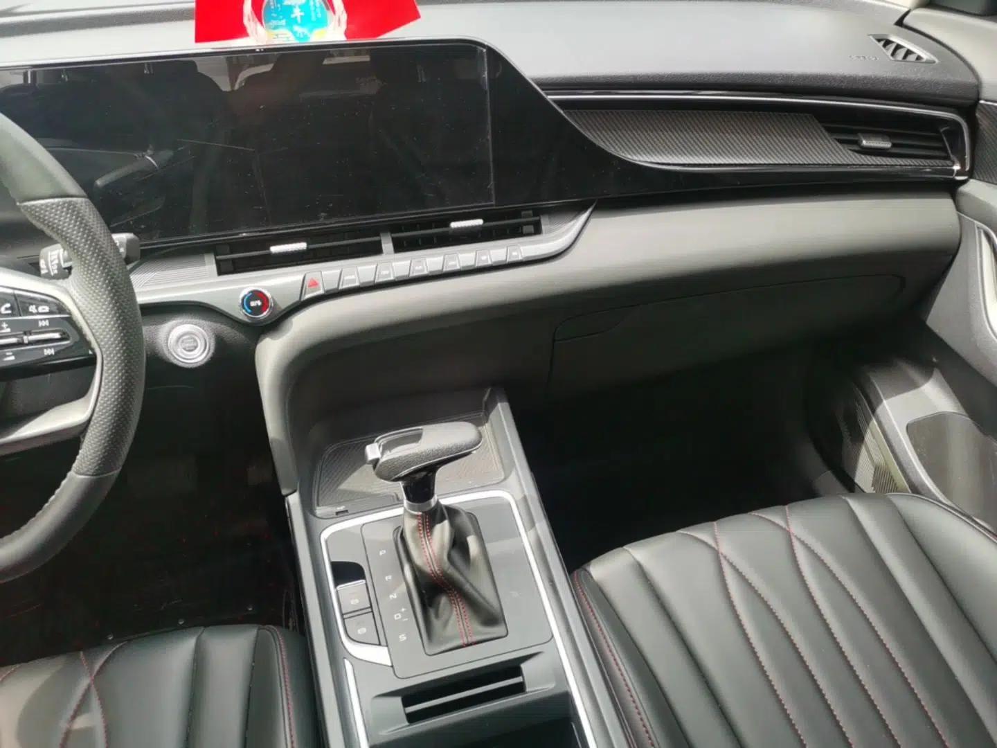 Bestune T55 2023 1.5T Automatic Leap Model — миниатюра 15