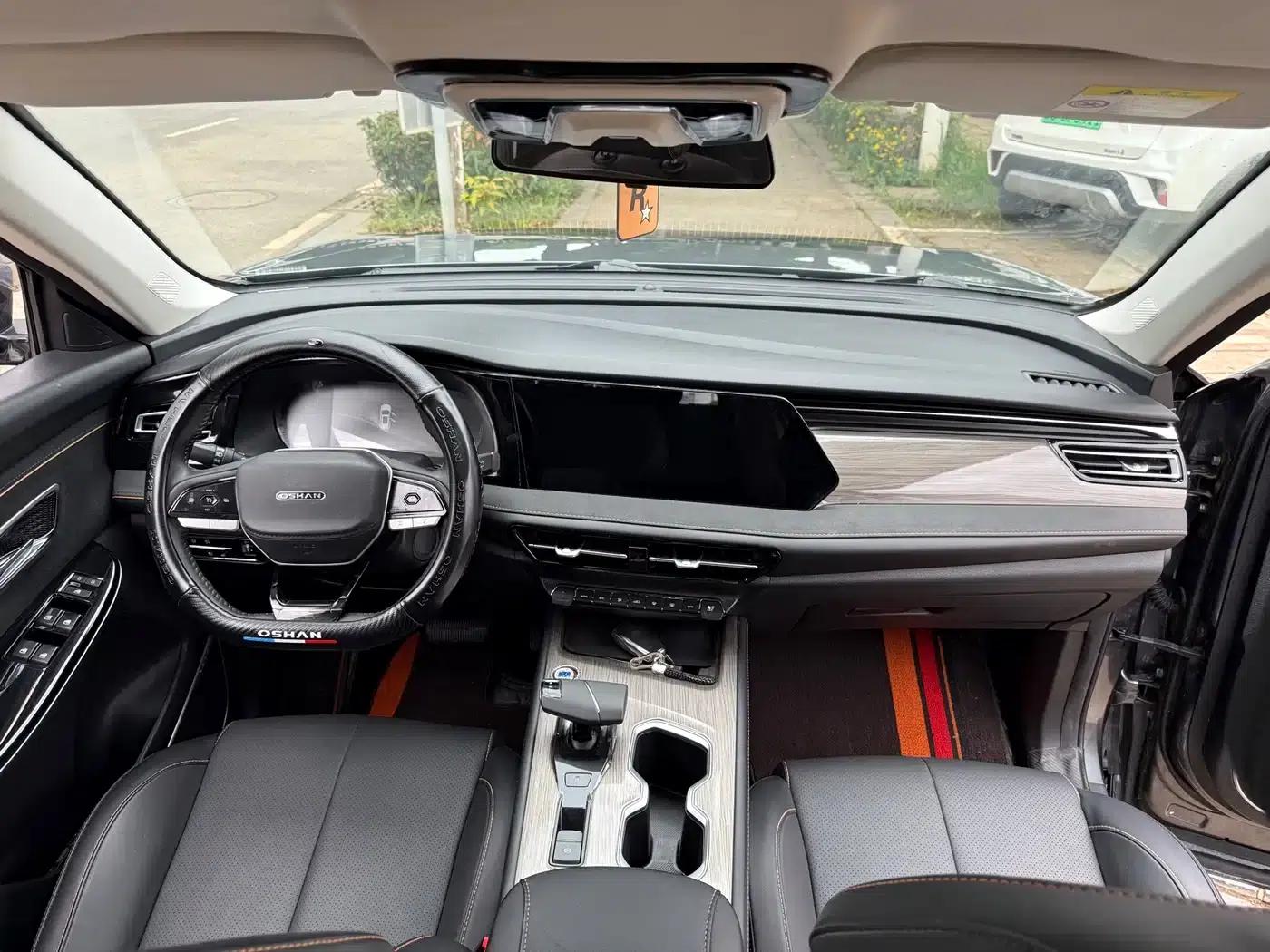 Changan X7 PLUS 2024 1.5T Automatic Premium 7-seater — миниатюра 4