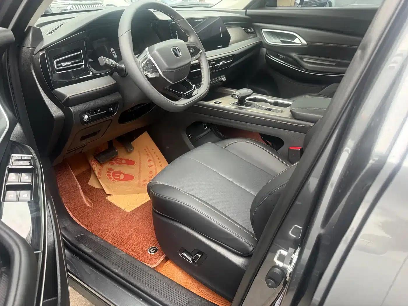 Changan X7 PLUS 2024 1.5T Automatic Premium 7-seater — миниатюра 4