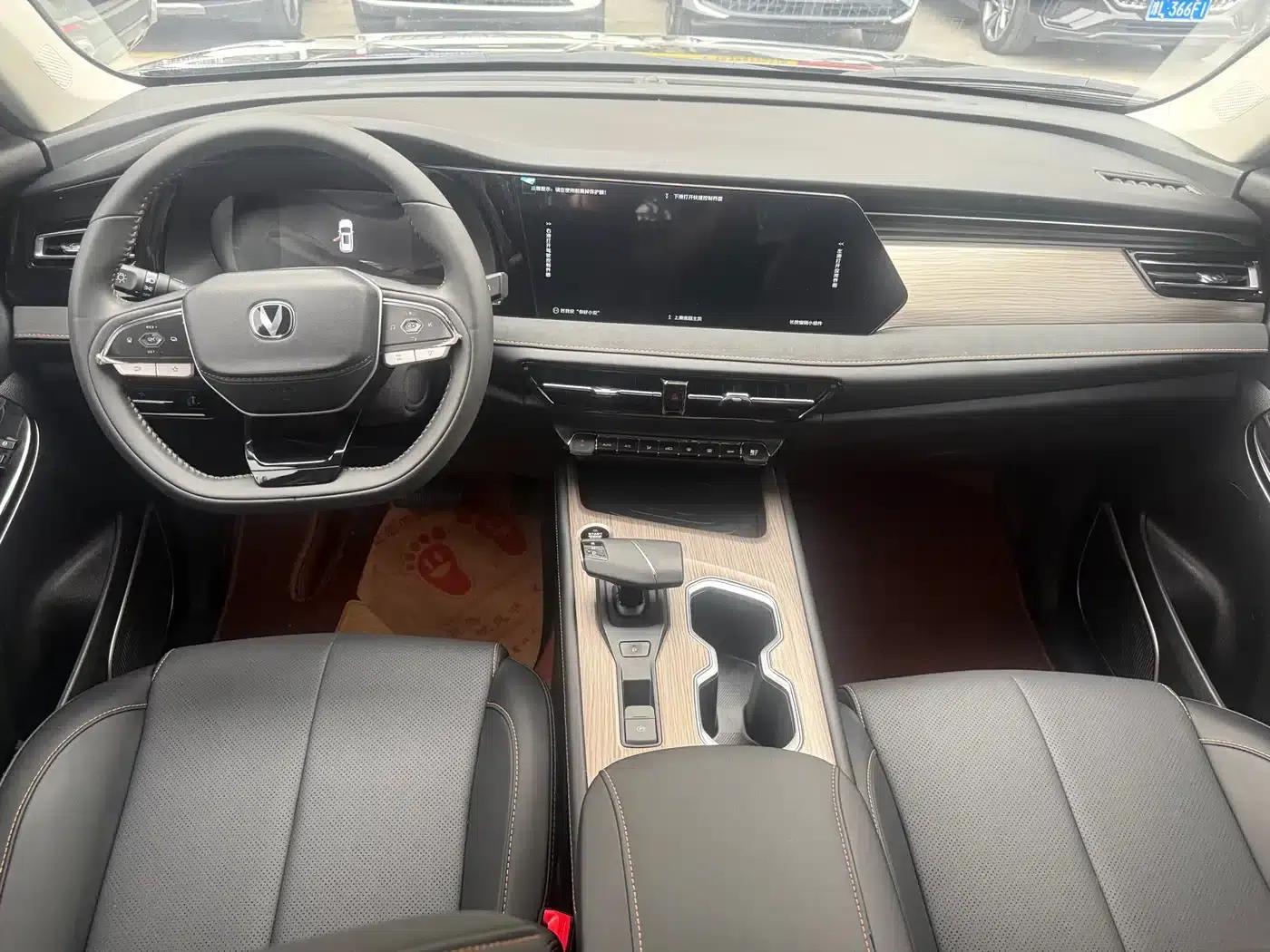 Changan X7 PLUS 2024 1.5T Automatic Premium 7-seater — миниатюра 6