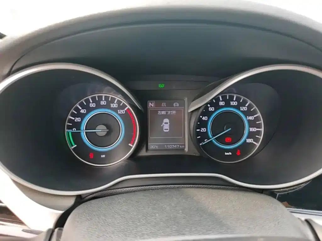 Changan Eado New Energy 2022 EV460 Smart Ride-Hailing Edition (Lithium Iron Phosphate) — миниатюра 12
