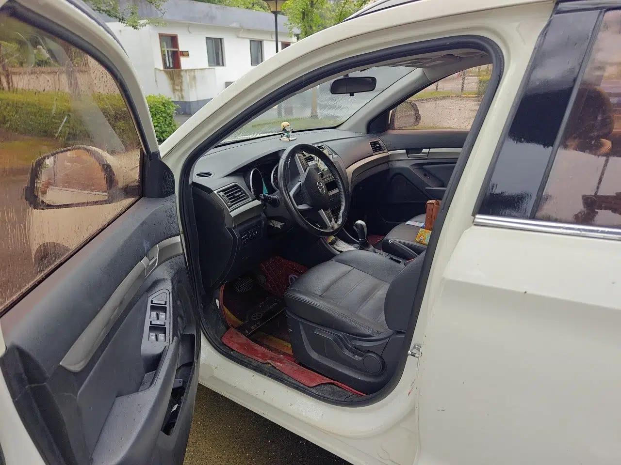 BAIC Senova X65 2015 2.0T automatic comfort version — миниатюра 16