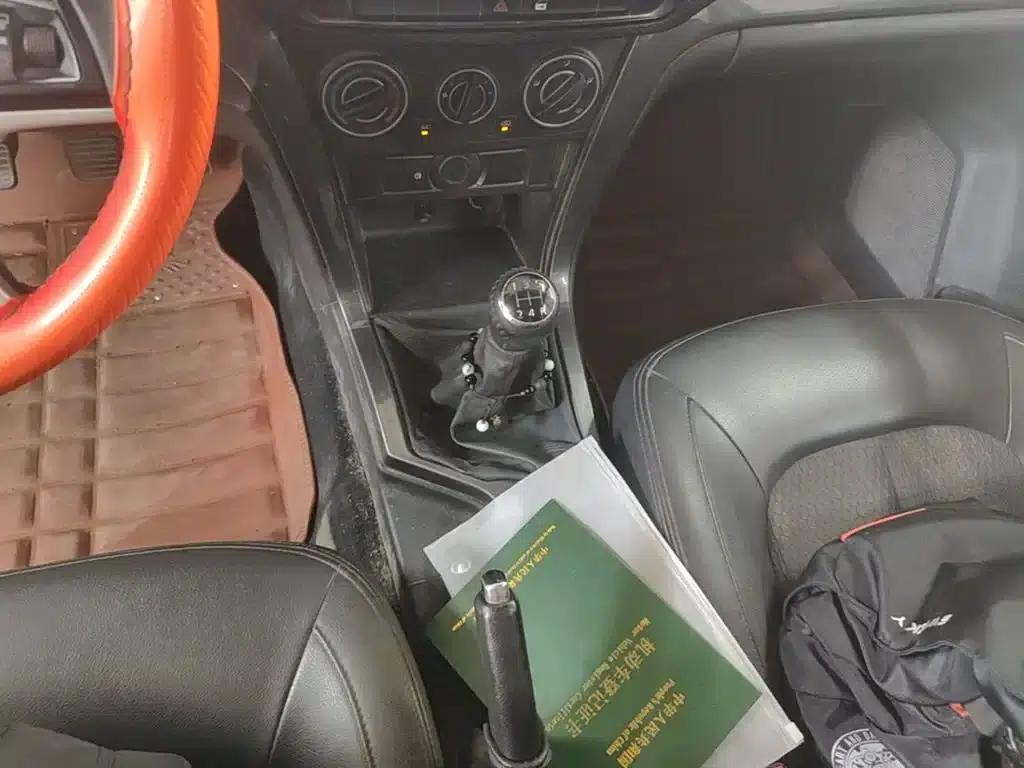 Wingle 5 2021 1.5T 2WD Elite Edition with 1820mm cargo box (GW4G15K) — миниатюра 14