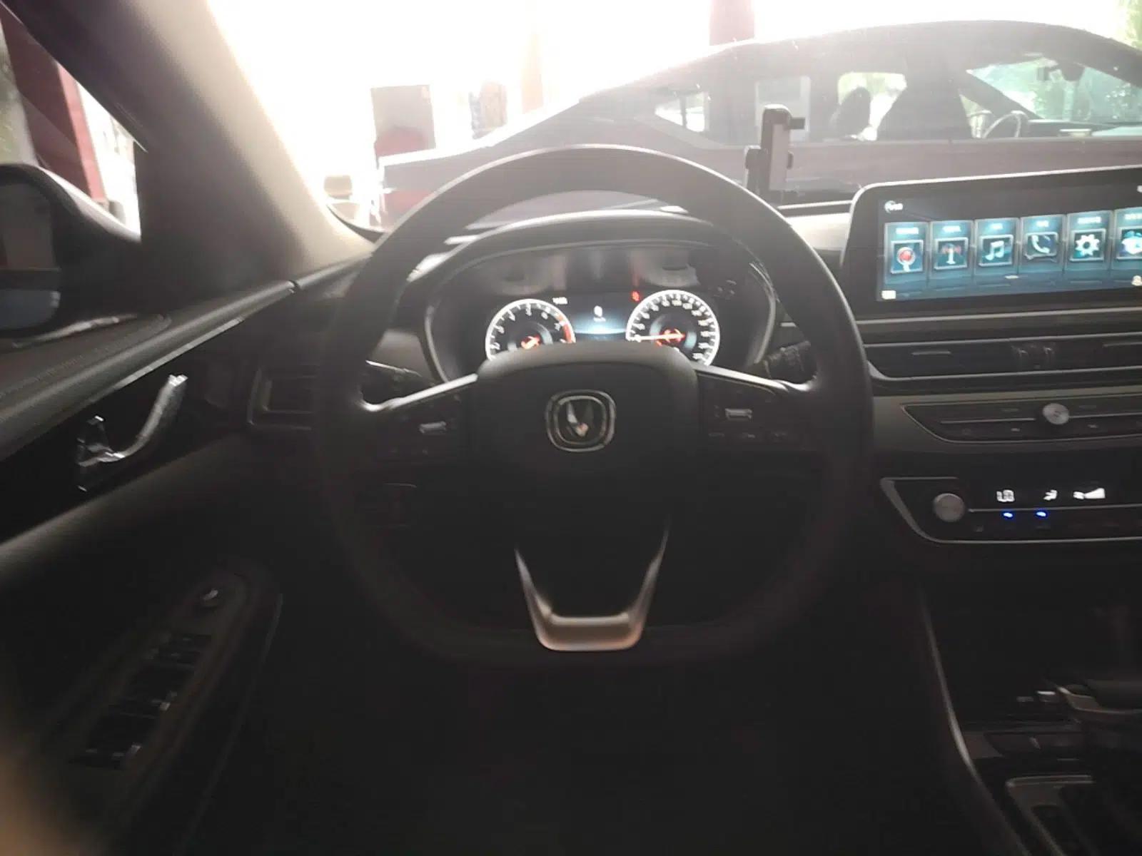 CHANGAN Ruicheng CC 2021 Blue Whale Edition 1.5T DCT Prestige Model — миниатюра 18