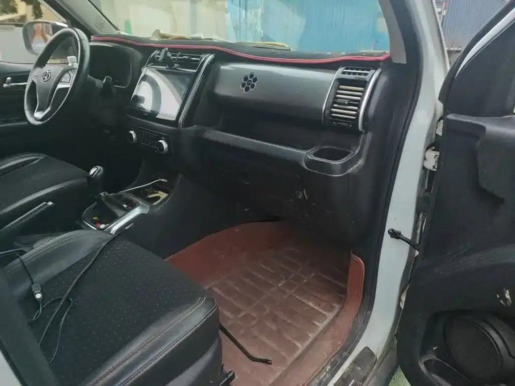 Changan Oushang X70A 2018 1.5L Manual Deluxe Edition — миниатюра 20