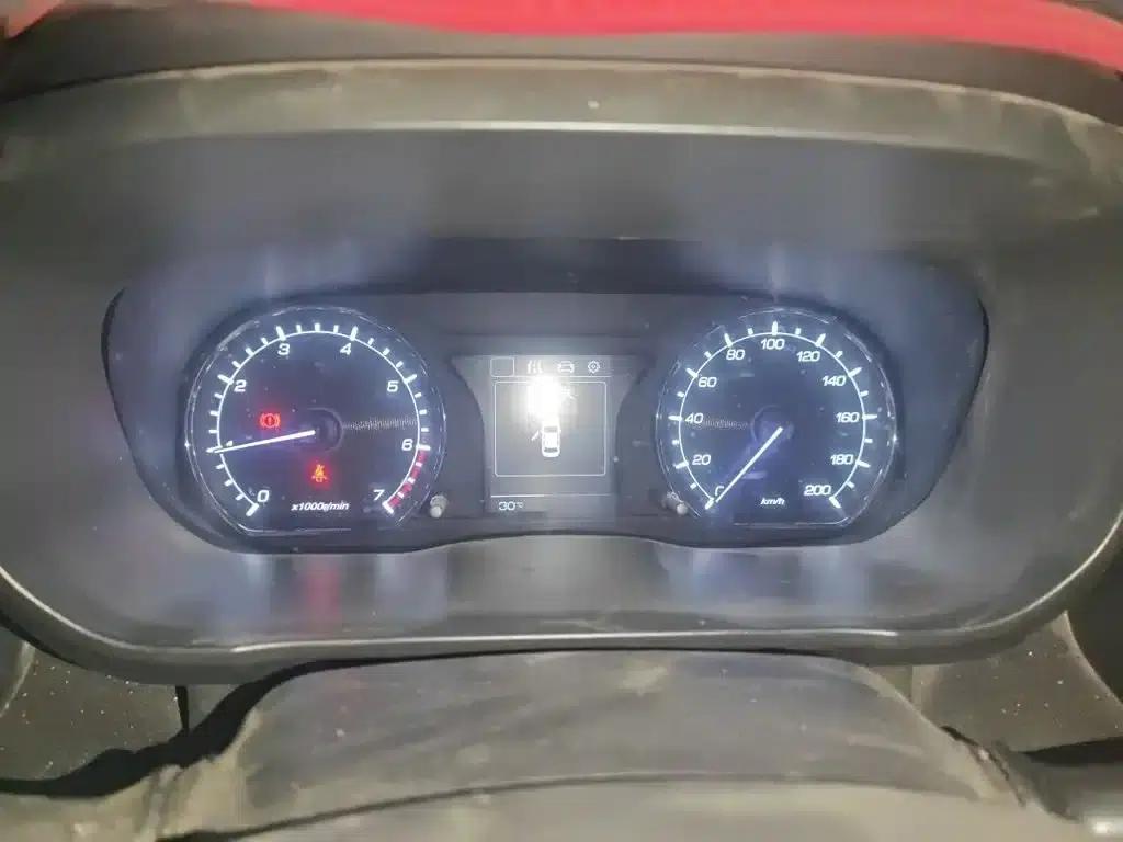 Changan Oushang X70A 2018 1.5L Manual Deluxe Edition — миниатюра 4