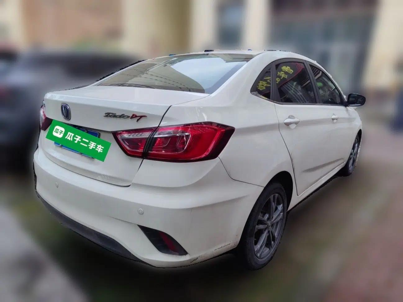CHANGAN Eado DT 2019 1.6L Manual Enjoyment Model China VI Standard — миниатюра 6
