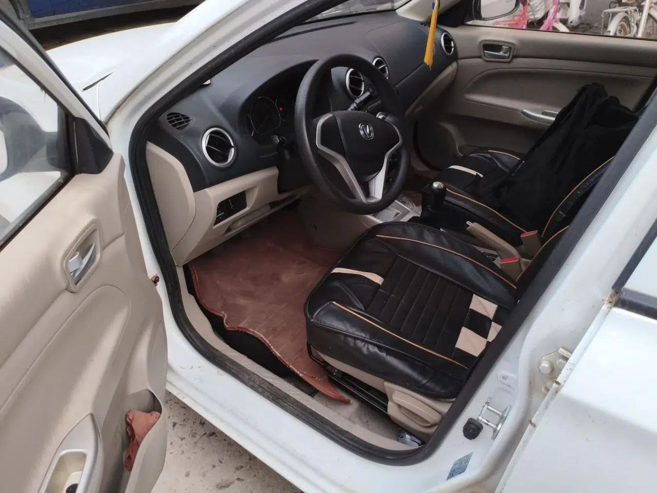 CHANGAN Alsvin V3 2015 1.4L Manual Warm-Hearted Model China V Standard — миниатюра 16