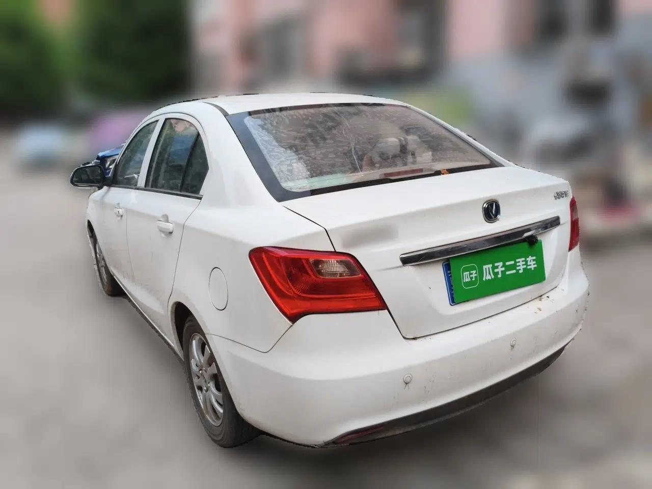 CHANGAN Alsvin V3 2015 1.4L Manual Warm-Hearted Model China V Standard — миниатюра 4