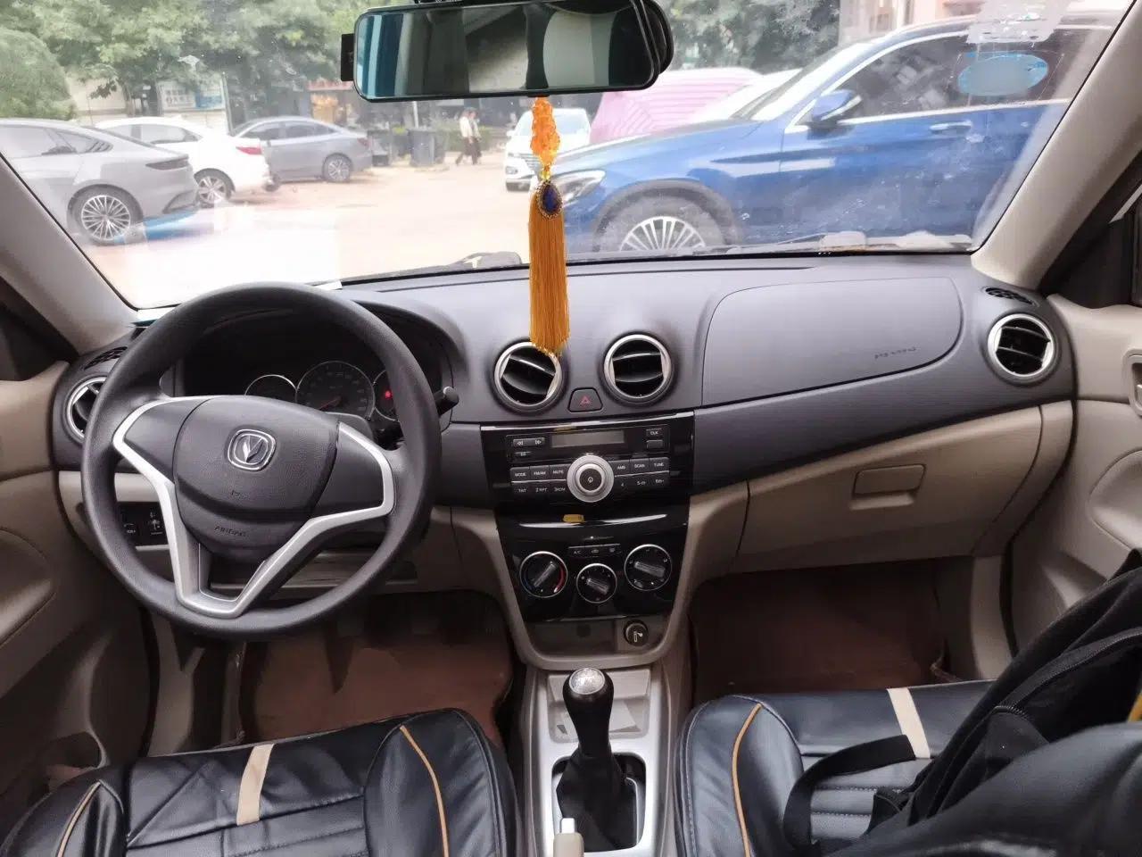 CHANGAN Alsvin V3 2015 1.4L Manual Warm-Hearted Model China V Standard — миниатюра 9