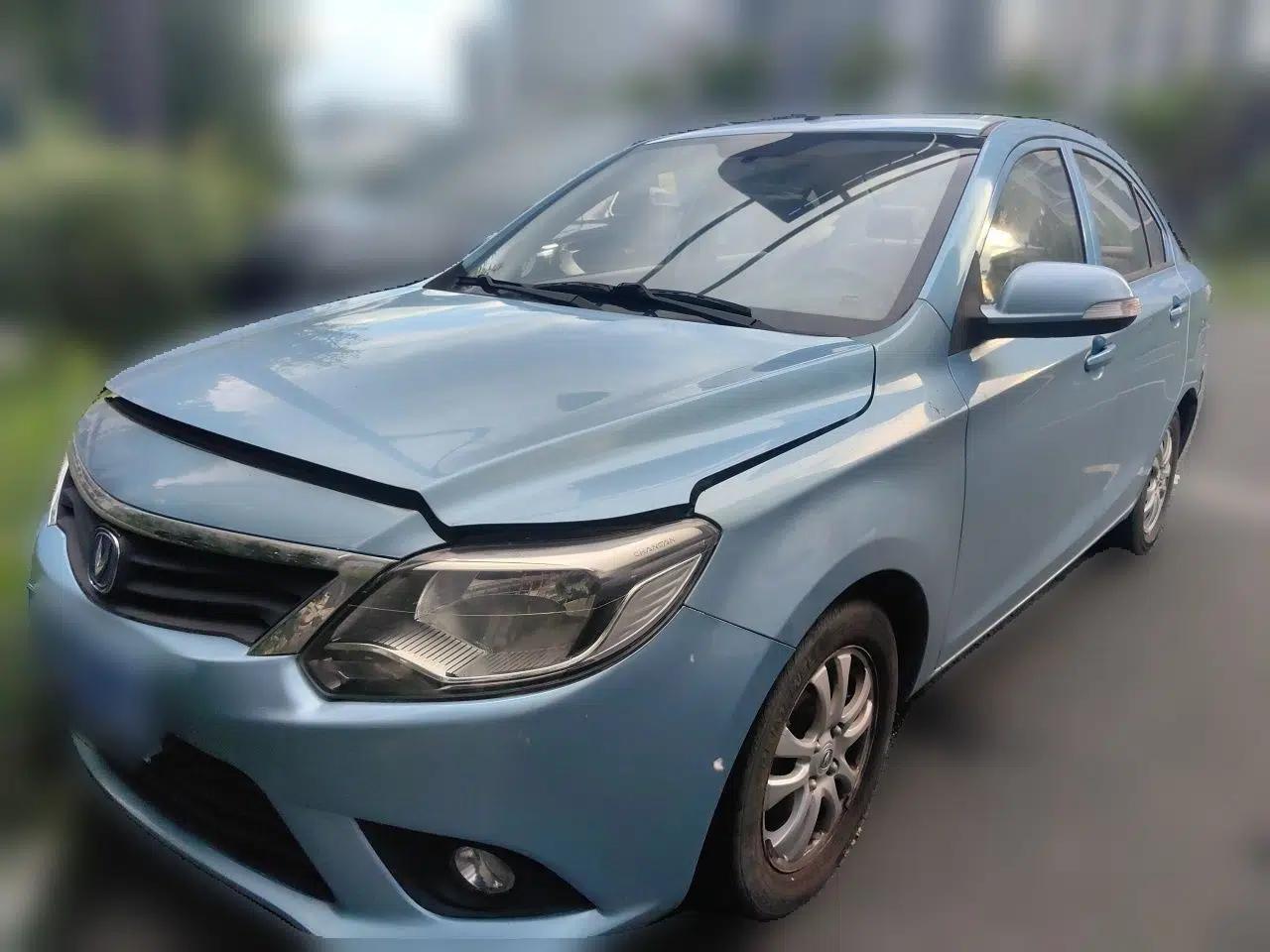 CHANGAN Alsvin V3 2015 1.4L Manual Warm-Hearted Model China V Standard — миниатюра 1