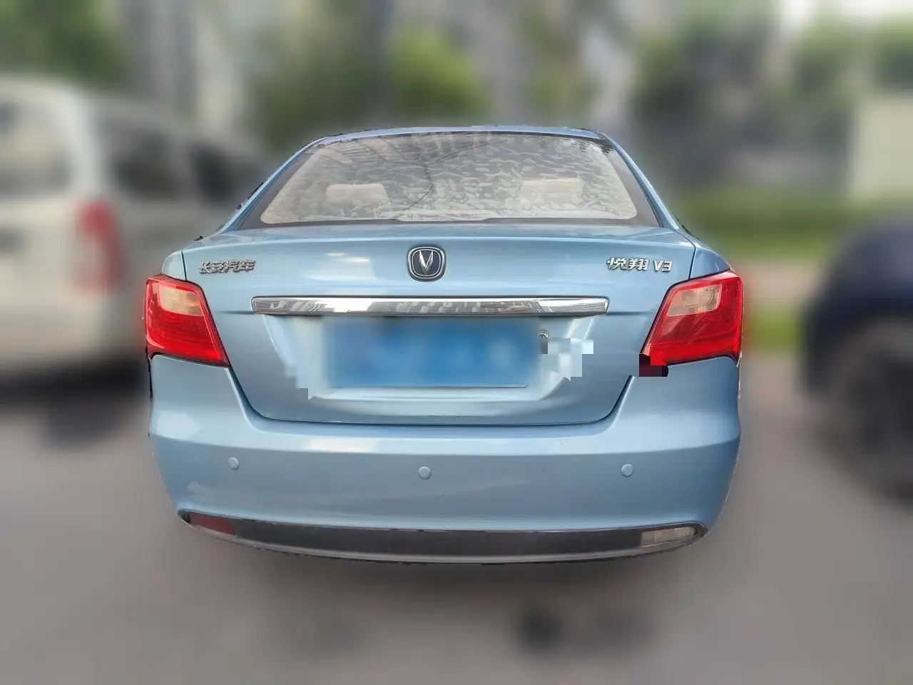 CHANGAN Alsvin V3 2015 1.4L Manual Warm-Hearted Model China V Standard — миниатюра 5