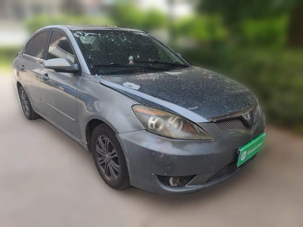 CHANGAN Alsvin 2010 Sedan 1.5L Manual Sport Edition — миниатюра 3