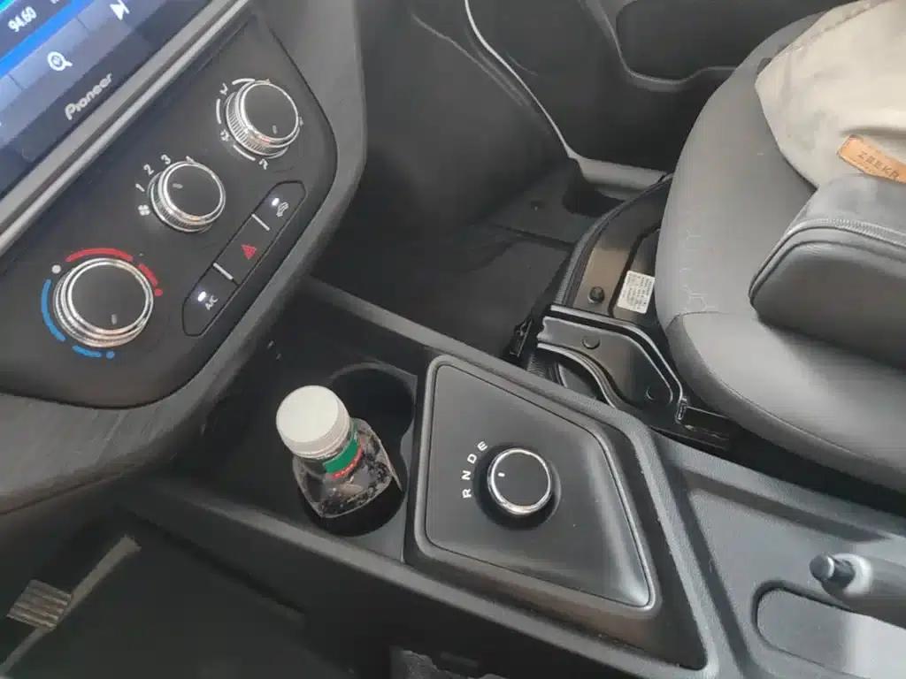 Changan Ruixing EM60 2025 Passenger Edition Comfort 7-seater 300km/h Hatchback — миниатюра 14