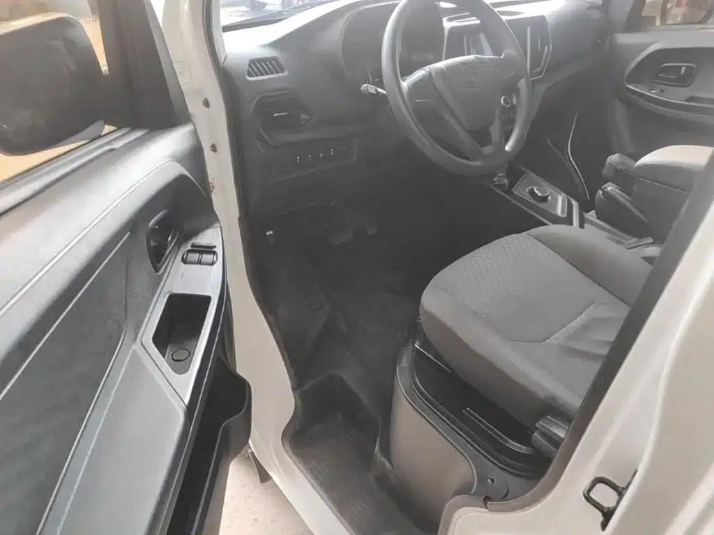 Changan Ruixing EM60 2025 Passenger Edition Comfort 7-seater 300km/h Hatchback — миниатюра 16
