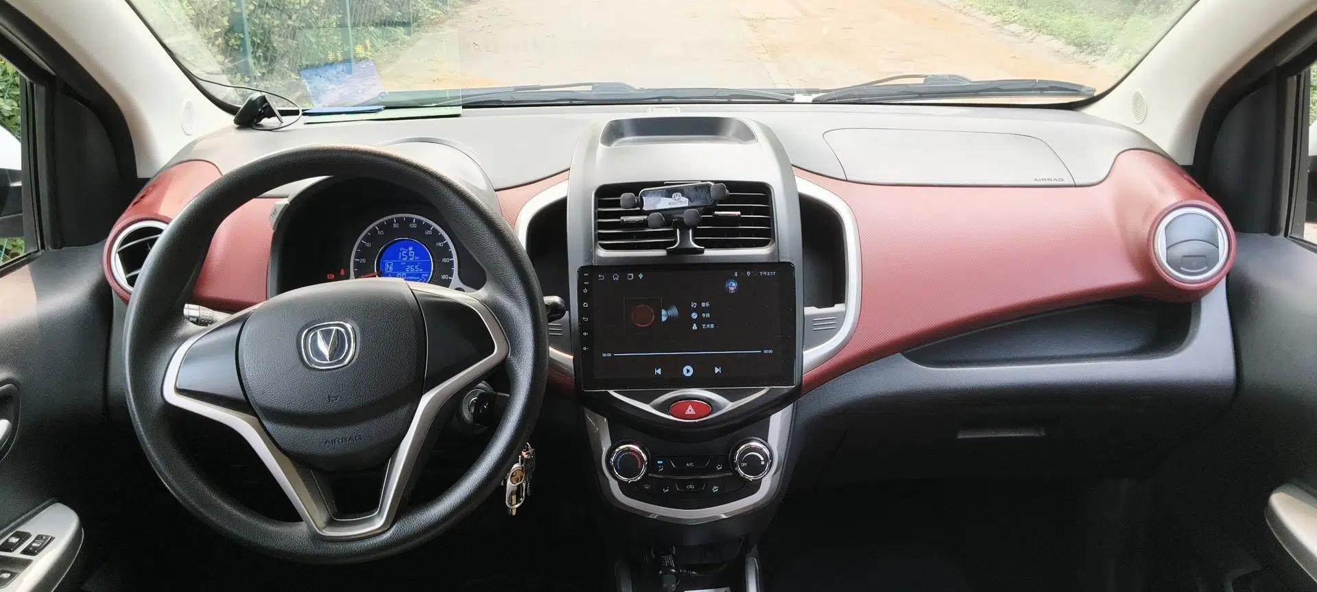 CHANGAN Benni EV 2017 Pure Electric 180 km Standard Model — миниатюра 9