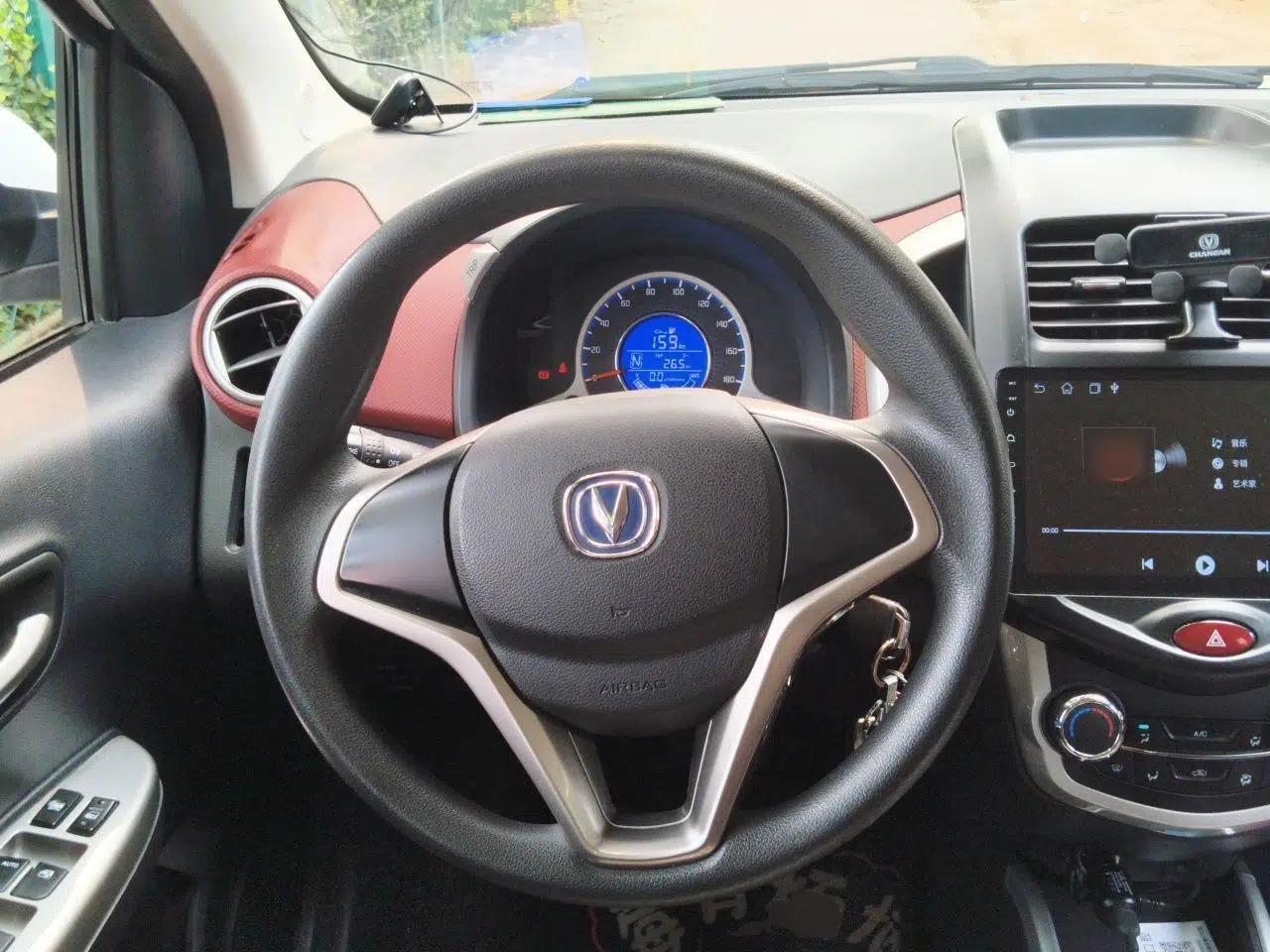 CHANGAN Benni EV 2017 Pure Electric 180 km Standard Model — миниатюра 10