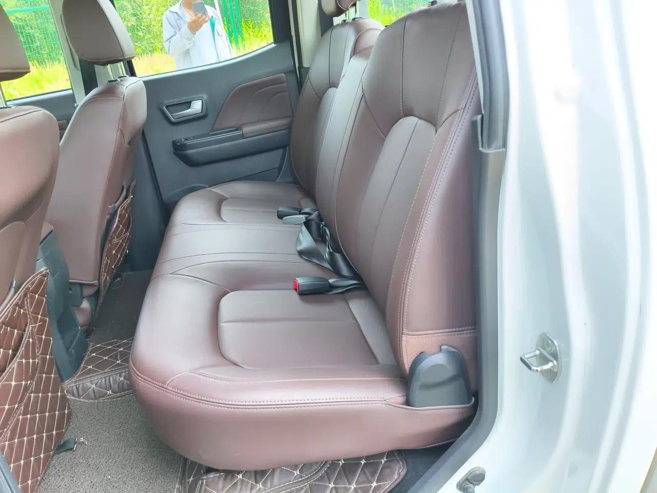 Great Wall Wingle 7 2019 2.0T Gasoline Two-Wheel-Drive Elite Version China VI Standard Small Double Cabin GW4C20B — миниатюра 17