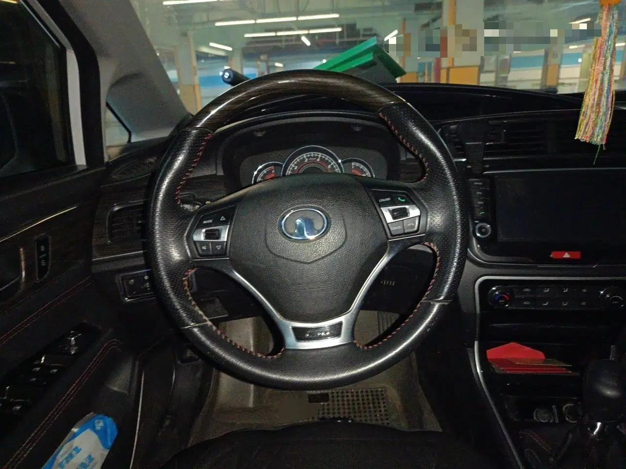 Great Wall C50 2014 Upgraded Model 1.5T Manual Fashion Edition — миниатюра 10