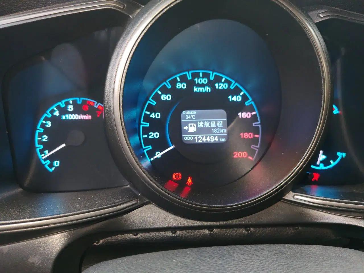CHANGAN OSHAN CX70 2017 CX70T 1.5T Manual Zunqing Edition — миниатюра 12