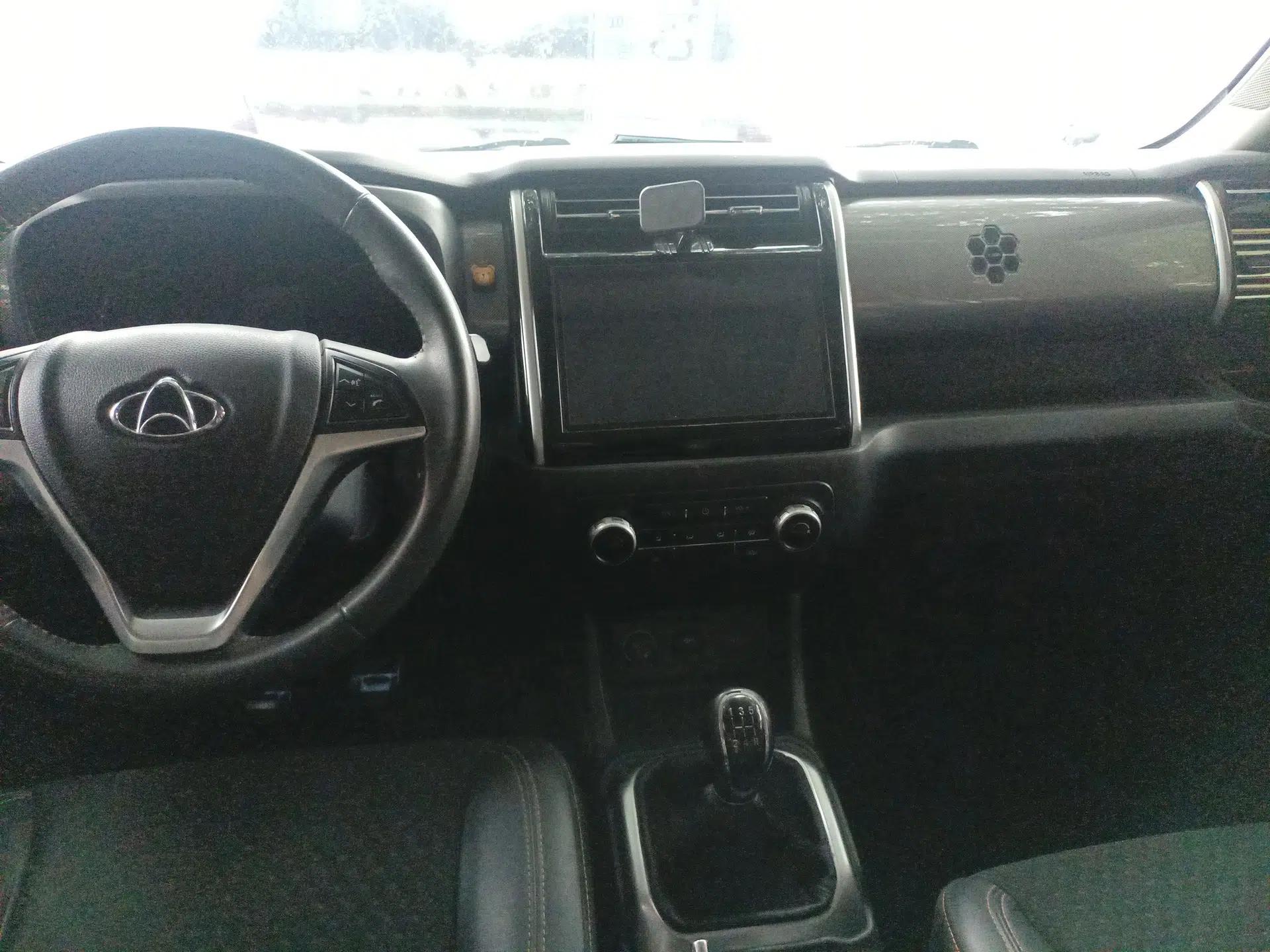 CHANGAN OSHAN X70A 2018 1.5L Manual Luxury Model — миниатюра 16