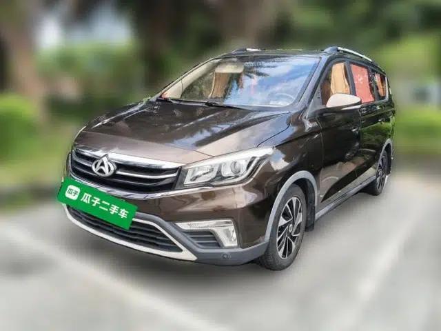CHANGAN OSHAN A800 2017 1.5T Automatic Luxury Model