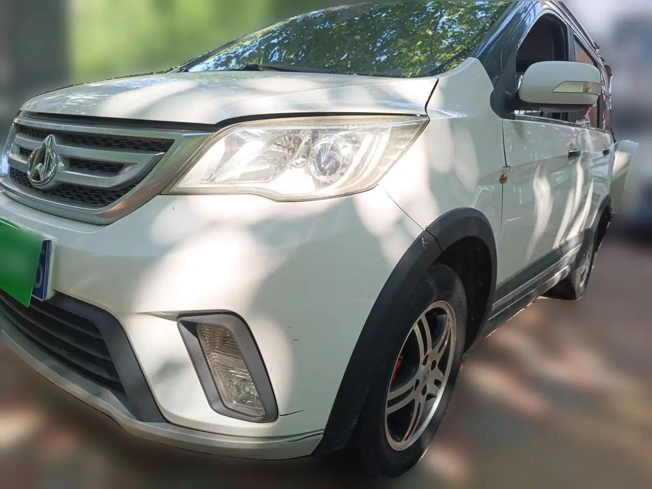 CHANGAN OSHAN Olisway 2015 X6 1.4L Manual Mount Everest Edition — миниатюра 1