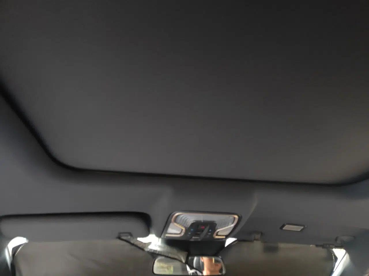 CHANGAN OSHAN COS1 2018 1.5T Automatic Smart 7-Seater — миниатюра 18